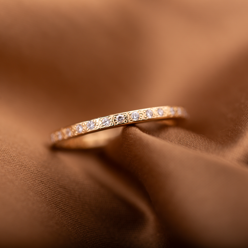 Cube eternity ring